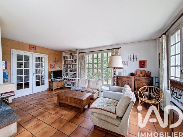 Maison à vendre 8 pièces 213 m² Bures-sur-Yvette