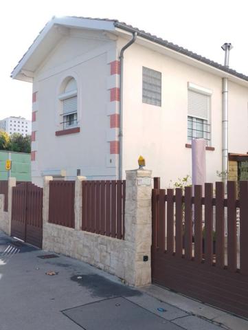 Maison Bordeaux 5 pièce(s) 103.95 m2
