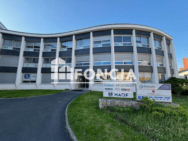 Location Local commercial 2 pièces 28 m² - 26 AVENUE DE VERDUN Blois 41000