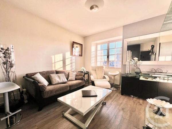 Appartement T2 à vendre  2 pièces - 38,43 m 2   DINARD  - 35