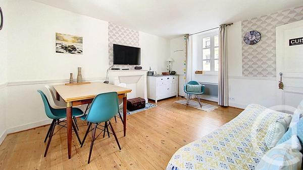 Appartement T2 à vendre  2 pièces - 38,43 m 2   DINARD  - 35