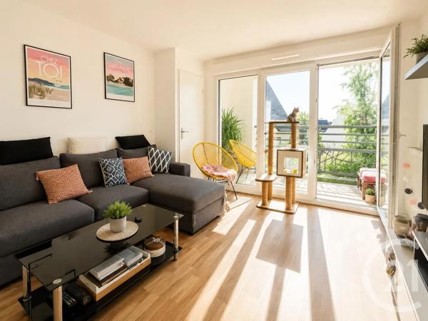 Appartement T2 à vendre  2 pièces - 38,43 m 2   DINARD  - 35