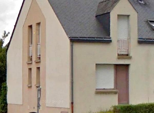 CARQUEFOU CENTRE VILLE APPARTEMENT T1 Bis AVEC STATIONNEMENT EN SOUS-SOL