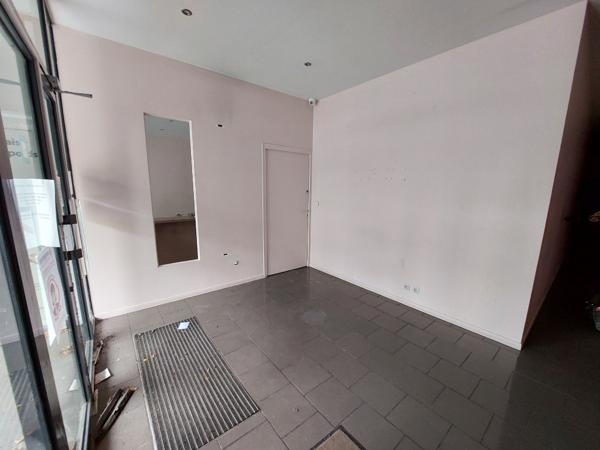 Local commercial Dreux 750 m2