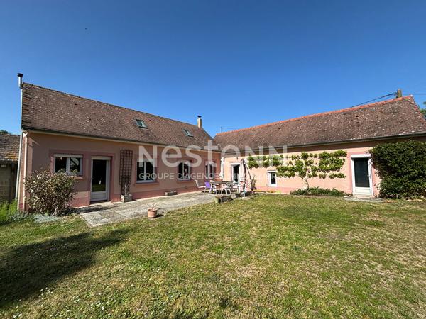 Exclusivité Vente Longère en campagne 3 à 5 chambres - double garage - terrain 2348m² à MAYET (72360)