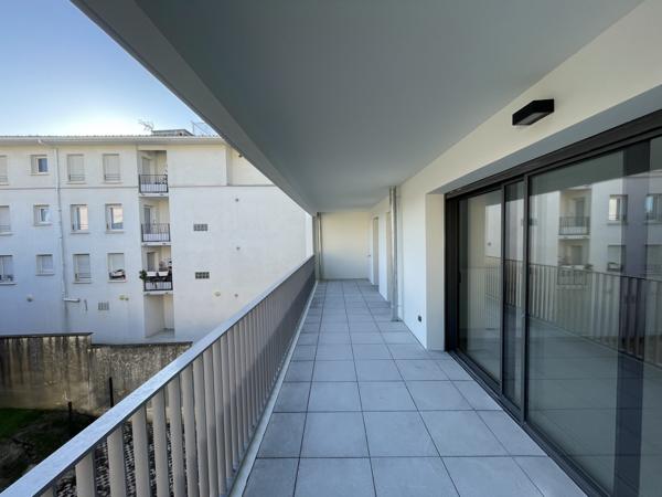 Dans l'Hyper Centre de Pessac