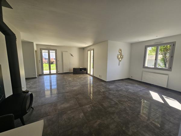 Poitiers BREUIL MINGOT, Maison 4 chambres avec piscine