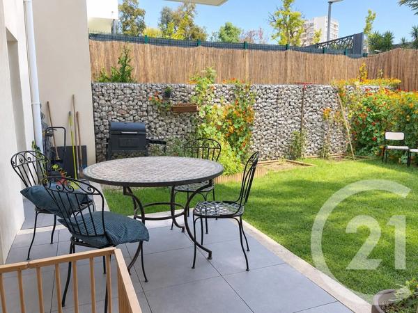 Appartement T3 à vendre  3 pièces - 61,89 m 2   MARSEILLE  - 13013