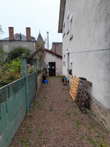 MAISON à vendre 5 pièces CORBIGNY (58) - 113 M2 - GARAGE et DEPENDANCE - TERRAIN 405 m2