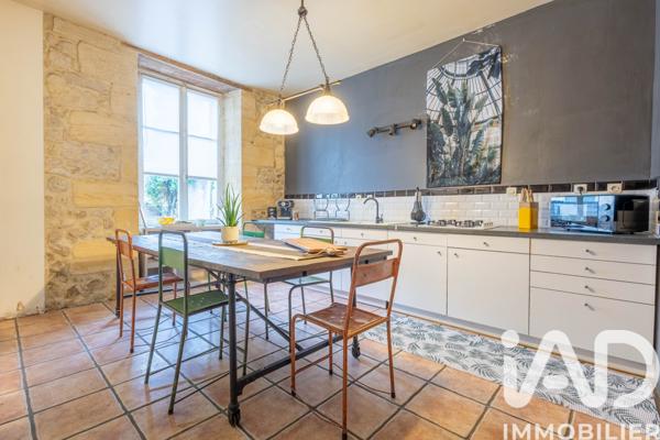 Location maison 5 pièces 155 m² Pompignac