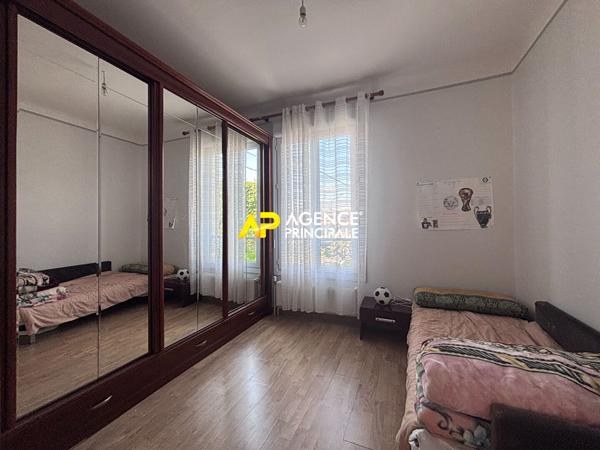 Sartrouville - Les Dix Arpents - Maison 5 pièces 110 m² avec garage 399 000 € **  - Référence  9546
