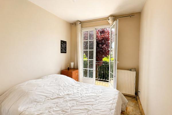 Maison
         6 pièces
        - 146 m² 339 000 € *