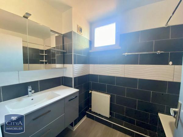 Appartement à louer 3 pièces 70m²