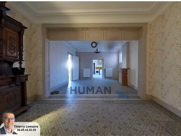 Maison à vendre 279 000 € Féchain 7 p 215 m² DPE D