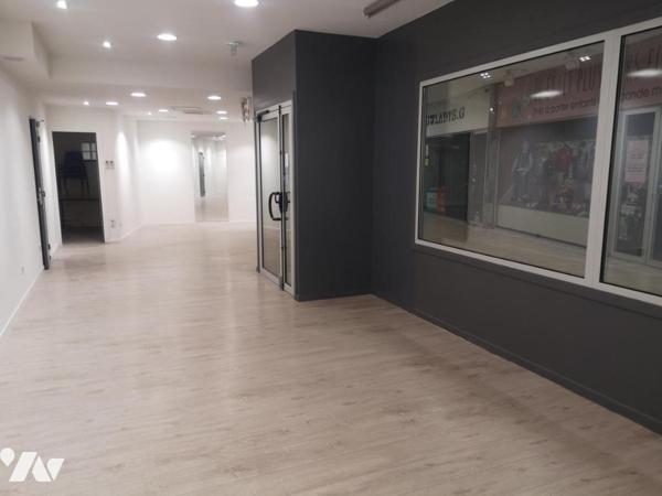 LOCAL COMMERCIAL A VENDRE A CAMBRAI