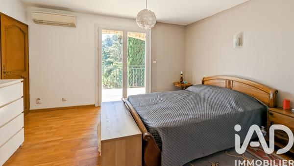 Maison à vendre 5 pièces 126 m² Bagnols-sur-Cèze