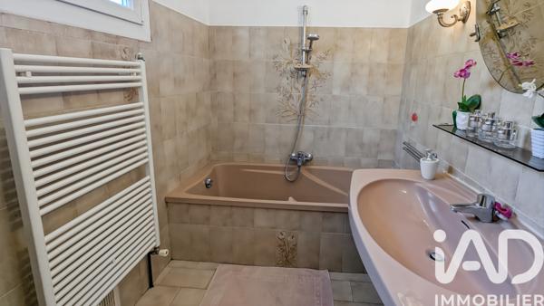Maison à vendre 5 pièces 126 m² Bagnols-sur-Cèze