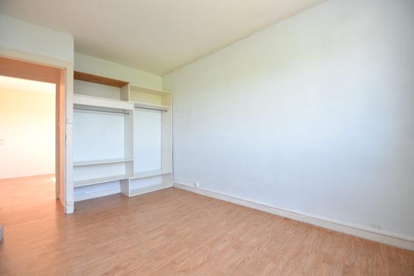 appartement vide 4 pièces 68m² avec garage