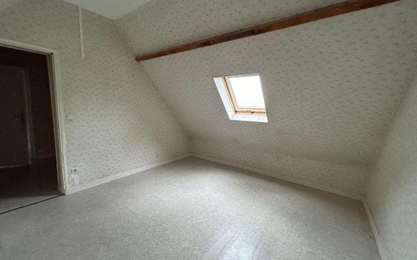 Appartement à louer    4 pièces •  Tergnier