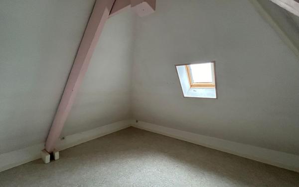 Appartement à louer    4 pièces •  Tergnier