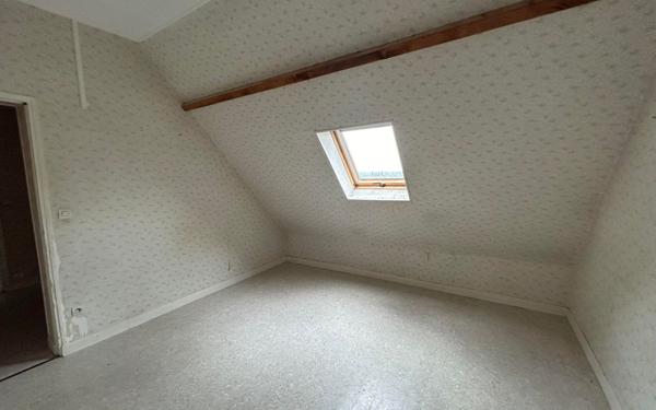 Appartement à louer    4 pièces •  Tergnier