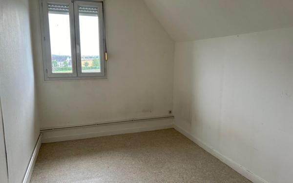 Appartement à louer    4 pièces •  Tergnier
