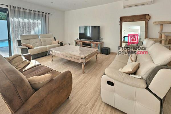 Villa moderne de plain-pied 127m2 + sous-sol complet - PISCINE