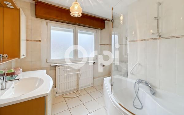 Maison à vendre    5 pièces • 105 m2 Saint-Martin-Boulogne