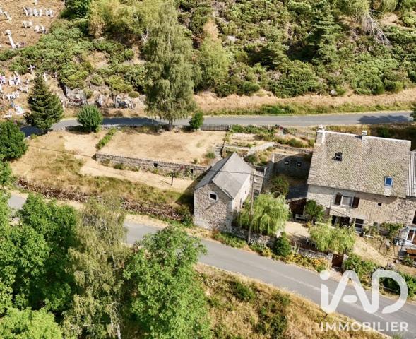 Maison à vendre 4 pièces 73 m² Peyre en Aubrac
