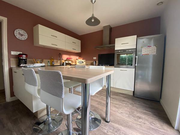 Maison Montreuil Juigne 6 pièce(s) 130 m2