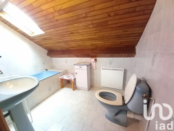 Maison à vendre 9 pièces 126 m² Saintigny