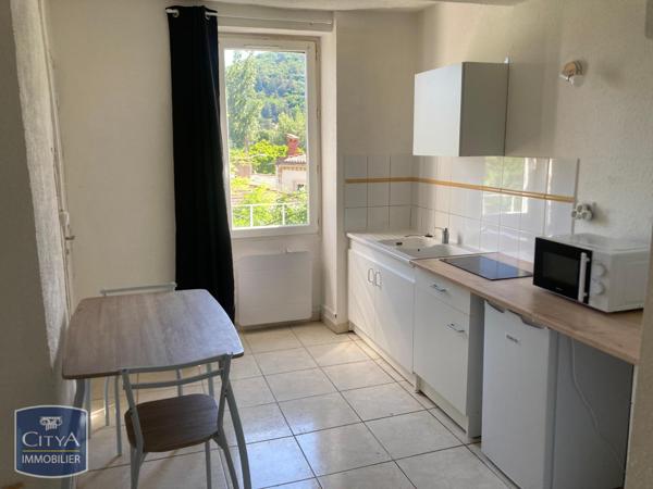 Location appartement Lodève (34700) 1 pièce 18.1m²