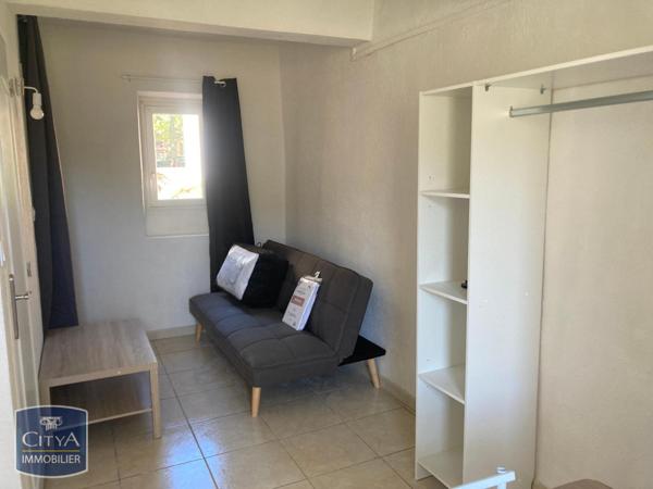 Location appartement Lodève (34700) 1 pièce 18.1m²