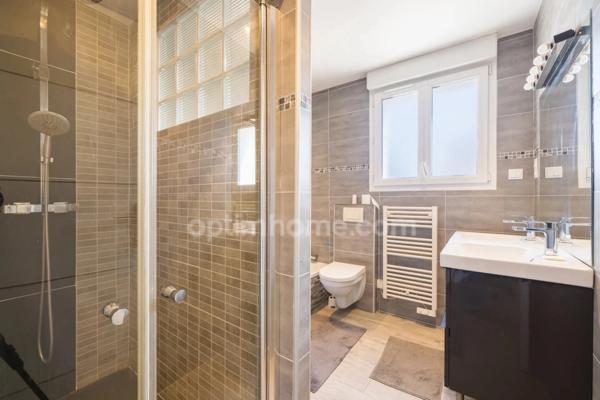BAILLARGUES (34670) – MAISON INDIVIDUELLE – 6 CHAMBRES – EXPOSITION SUD – PISCINE – GARAGE – JARDIN ARBORÉ
