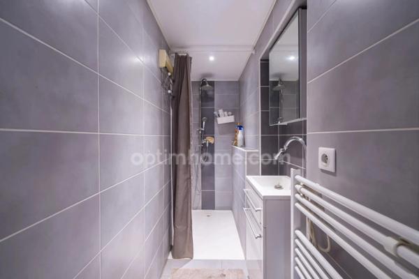BAILLARGUES (34670) – MAISON INDIVIDUELLE – 6 CHAMBRES – EXPOSITION SUD – PISCINE – GARAGE – JARDIN ARBORÉ