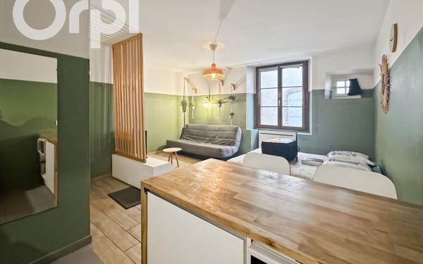 Appartement à louer    2 pièces • 25 m2 Aubenas