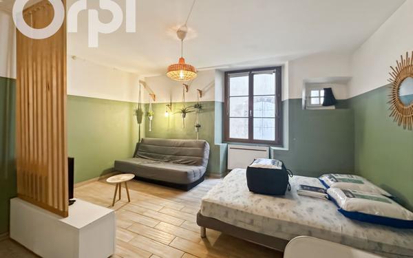 Appartement à louer    2 pièces • 25 m2 Aubenas