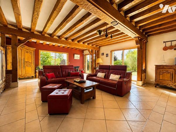Maison de 222 m2 sur sous-sol et dépendance de 230 m2