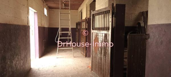 Bien immobilier à vendre 7 pièces de 172 m²