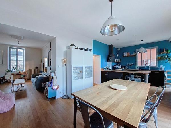 Maison à CHOLET, 49300 - 7 pièces 165m²