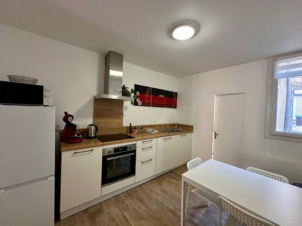 APPARTEMENT MEUBLE PROCHE DE LA CITE DE CARCASSONNE