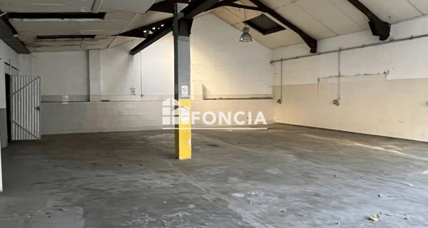 À vendre Local commercial 390 m² - Avignon 84000
