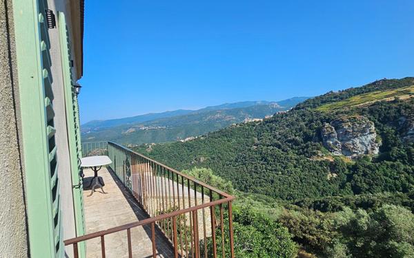 Maison à vendre    8 pièces • 203 m2 Santo-Pietro-di-Tenda