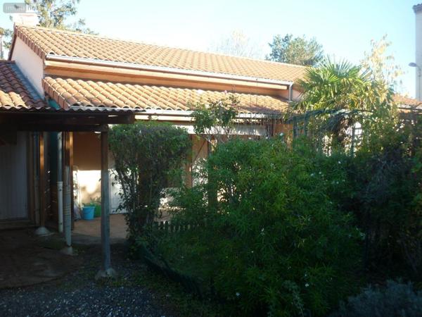 Maison à vendre à Issoire dans le Puy-de-Dôme (63500), ref : 13385/173   
ISSOIRE