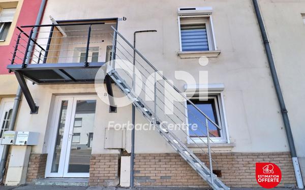 Immeuble à vendre    6 pièces •  Varsberg