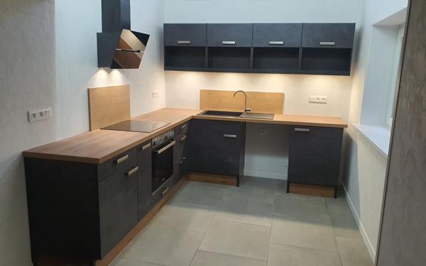 Immeuble à vendre    6 pièces •  Varsberg