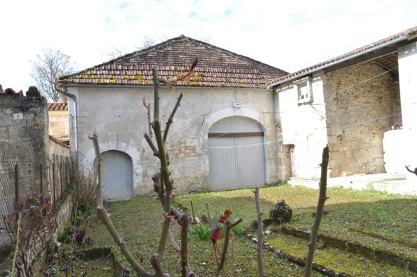 Maison à vendre à La Tour-Blanche-Cercles (24320) - Dordogne