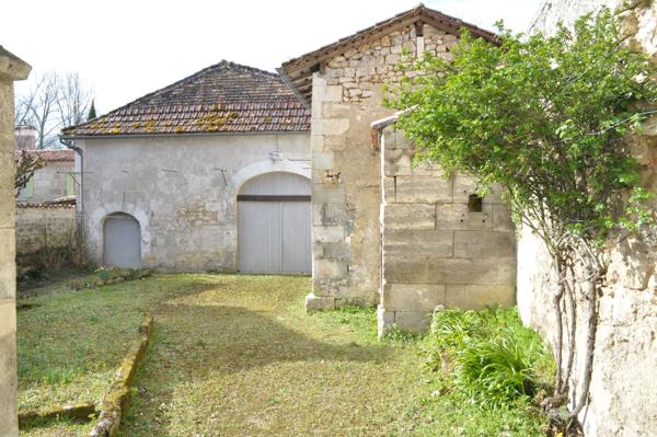 Maison à vendre à La Tour-Blanche-Cercles (24320) - Dordogne