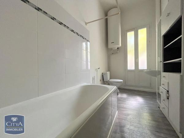 Appartement à louer 2 pièces 51.94m²