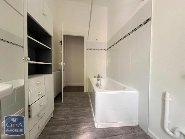 Appartement à louer 2 pièces 51.94m²